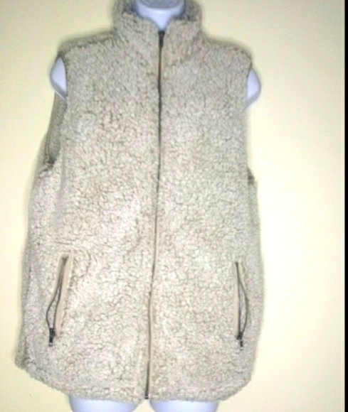 Thread & Supply Jackets & Blazers - Thread & Supply front zip Arctic Fleece Vest